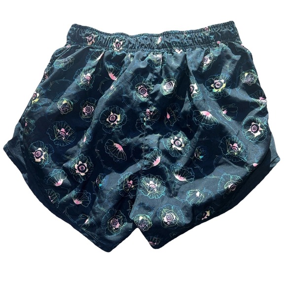 Nike Dri-Fit Tempo Athletic Running Shorts Women's Size Small Lot Of 2 Floral - Picture 4 of 9